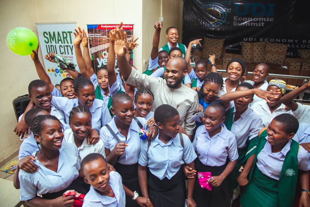 Arinze Chilo-Offiah offers scholarship to over 120 students in udi
