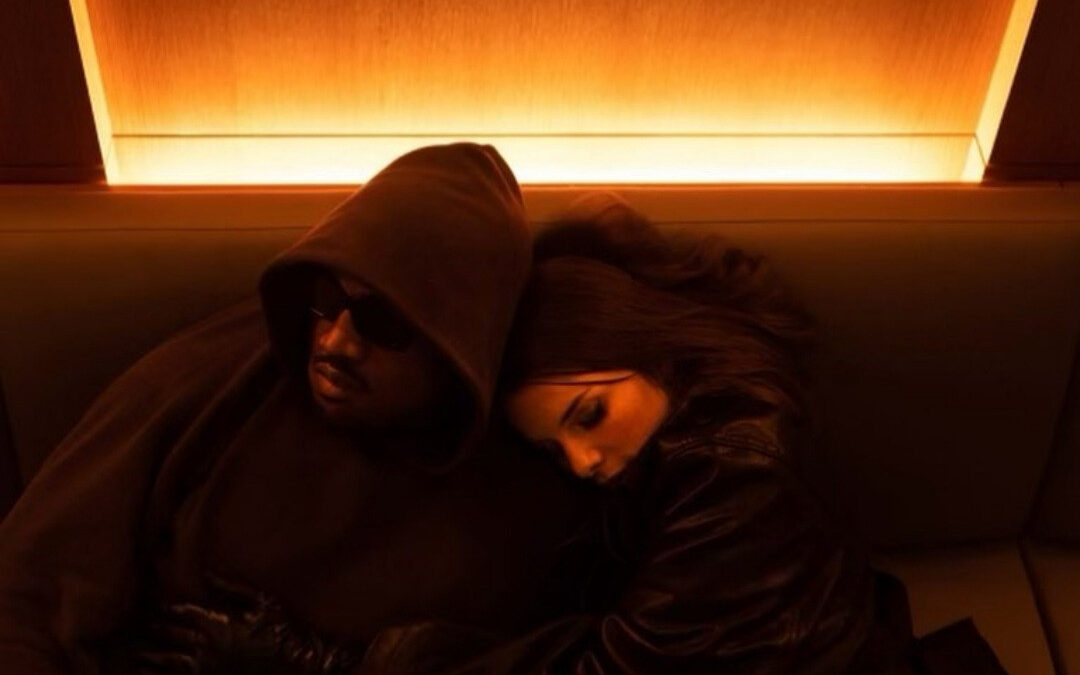Julia Fox Shares Intimate Pics & Details About Her Date With Kanye