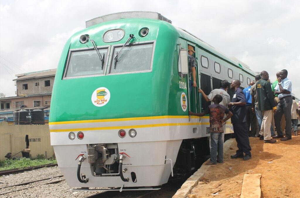 30,000 Passengers use FG’s Free Rail Service Between Lagos And Ibadan