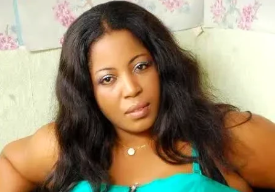 Actress Chioma Toplis Detained In Prison For ‘Malicious’ Facebook Post Against Abia Chief