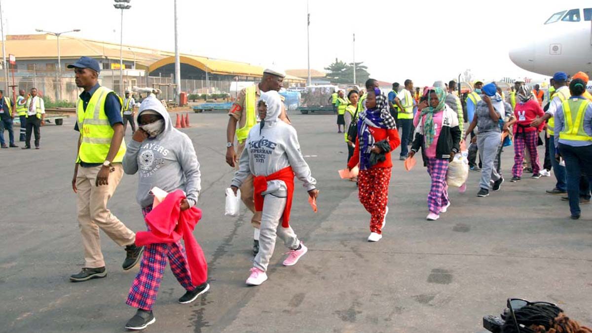 128 Nigerians Stranded In Libya Are Received By NEMA.