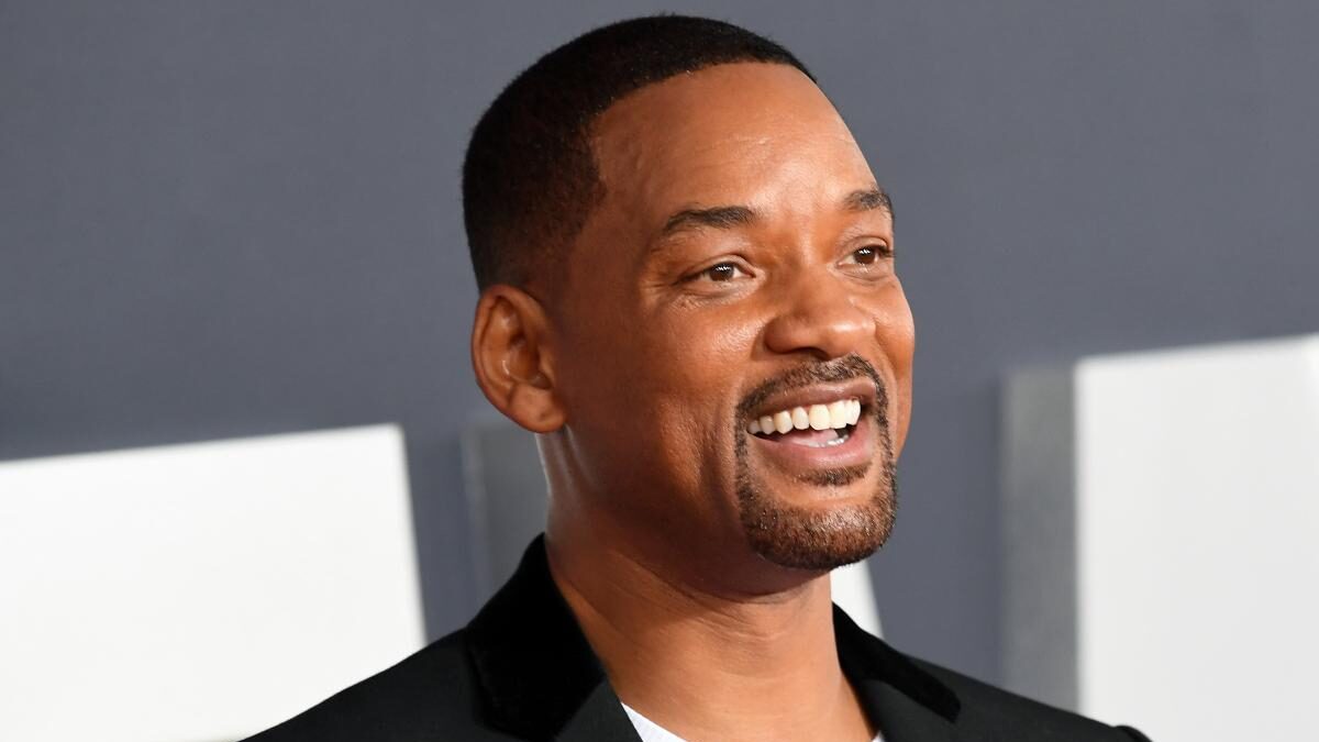 Will Smith Says Sorry To Chris Rock And The Academy