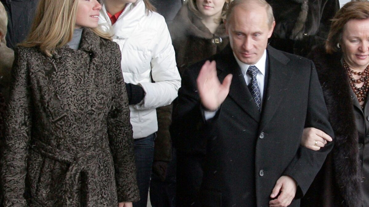Britain Sanctions Putin’s Daughters Over War In Ukraine