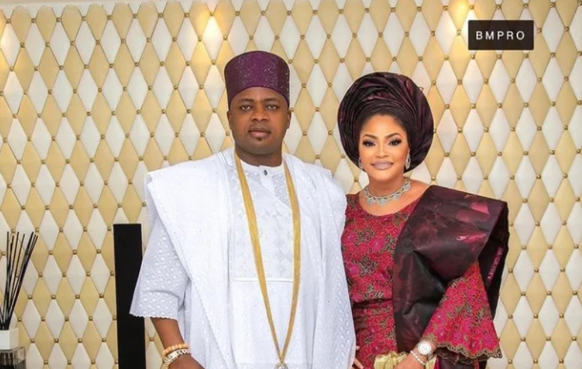 Oba Elegushi Celebrates 19 Years Of Marriage With First Wife