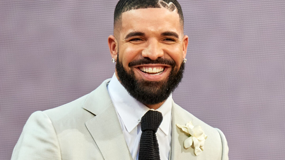 Drake Has Signed A Deal With Universal Music Group.