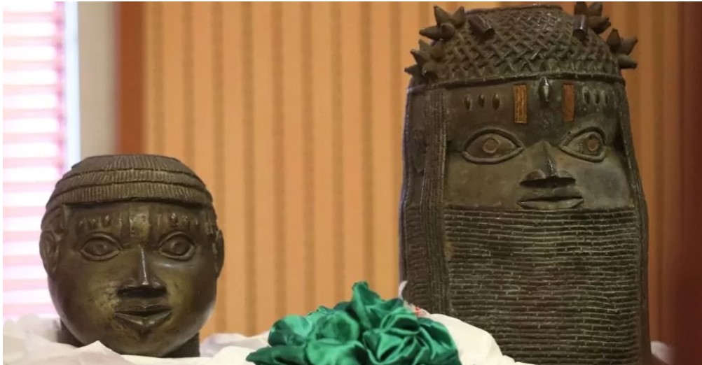 Germany Returns Looted Artefacts To Nigeria