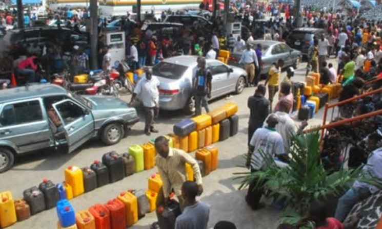 IPMAN Promises To Make Petrol Available, Affordable In 2 Weeks