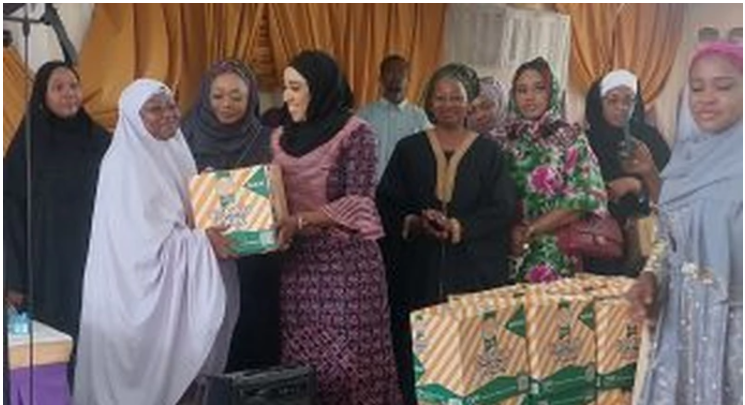 Tinubu, Wife Donate Over 100,000 Food Packs To Muslims, Christians In Abuja