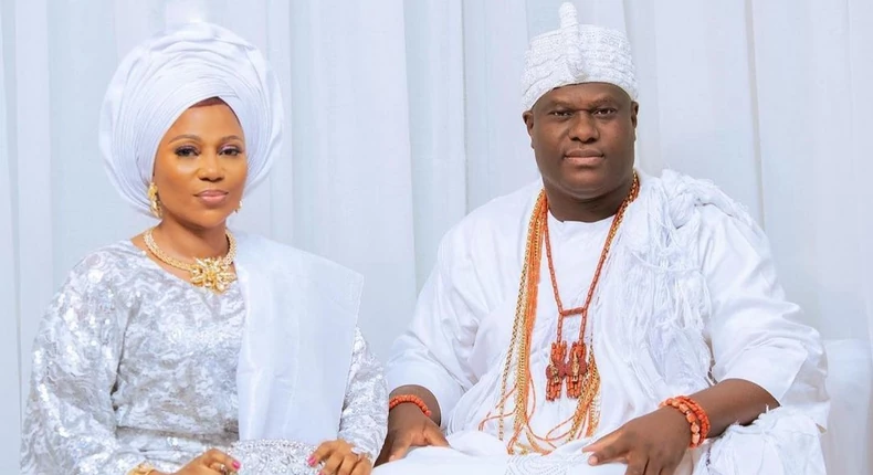 Ooni of Ife Officially Welcomes New Wife, Olori Opeoluwa Akinmuda, To The Palace